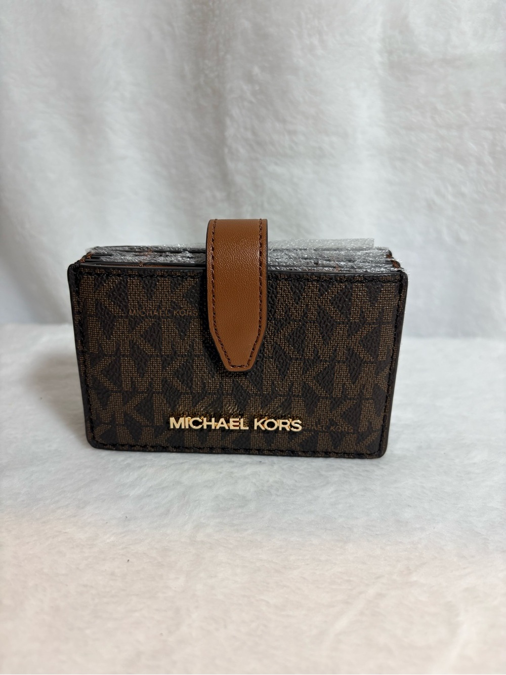Michael Kors Jet Set Medium Logo Accordion Card Case (Color: Brown)